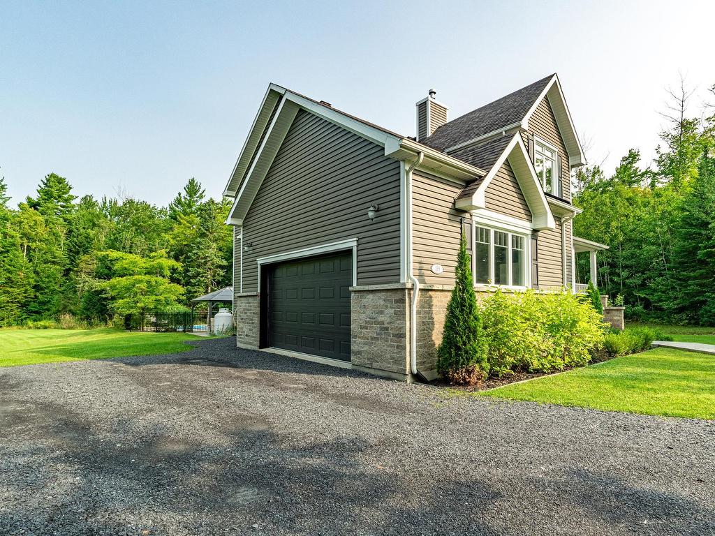 









399


Rue Hémond

,
Sherbrooke (Brompton/Rock Forest/Saint-Élie/Deauville),




QC
J1R0A4

