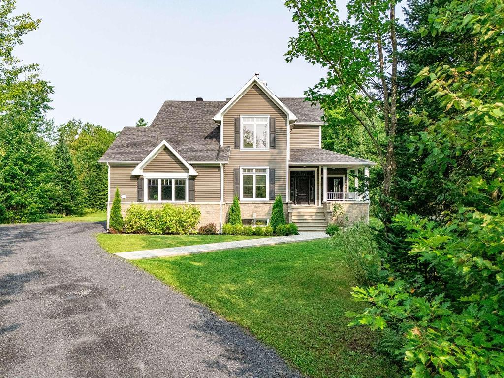 









399


Rue Hémond

,
Sherbrooke (Brompton/Rock Forest/Saint-Élie/Deauville),




QC
J1R0A4

