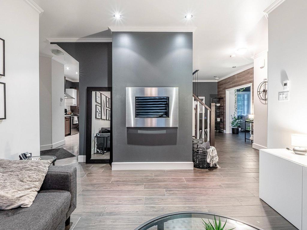 









399


Rue Hémond

,
Sherbrooke (Brompton/Rock Forest/Saint-Élie/Deauville),




QC
J1R0A4

