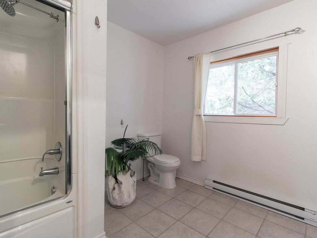 









151


Rue Roland

,
Saint-Élie-de-Caxton,




QC
G0X2N0

