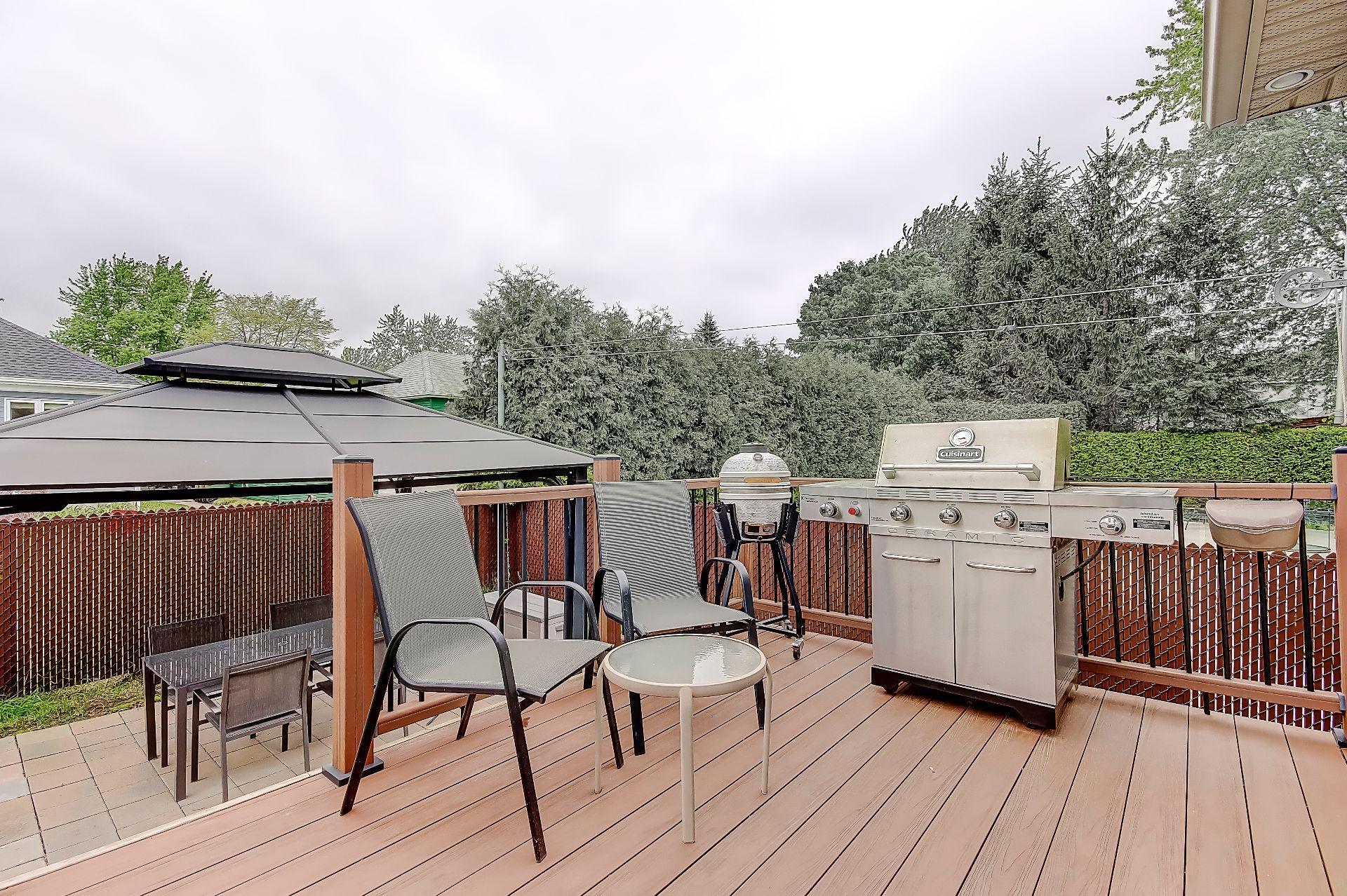 









16


Rue Laval

,
Saint-Jean-sur-Richelieu,




QC
J2X4W7

