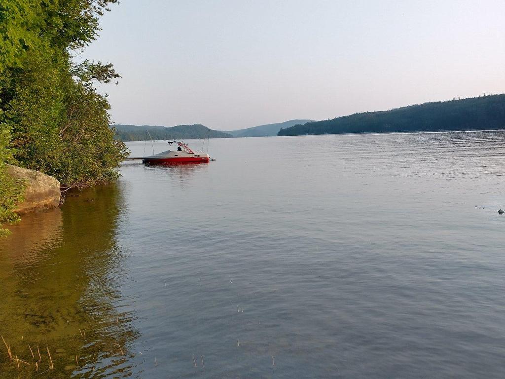 









9990


Ch. du Lac-Labelle

,
Labelle,




QC
J0T1H0

