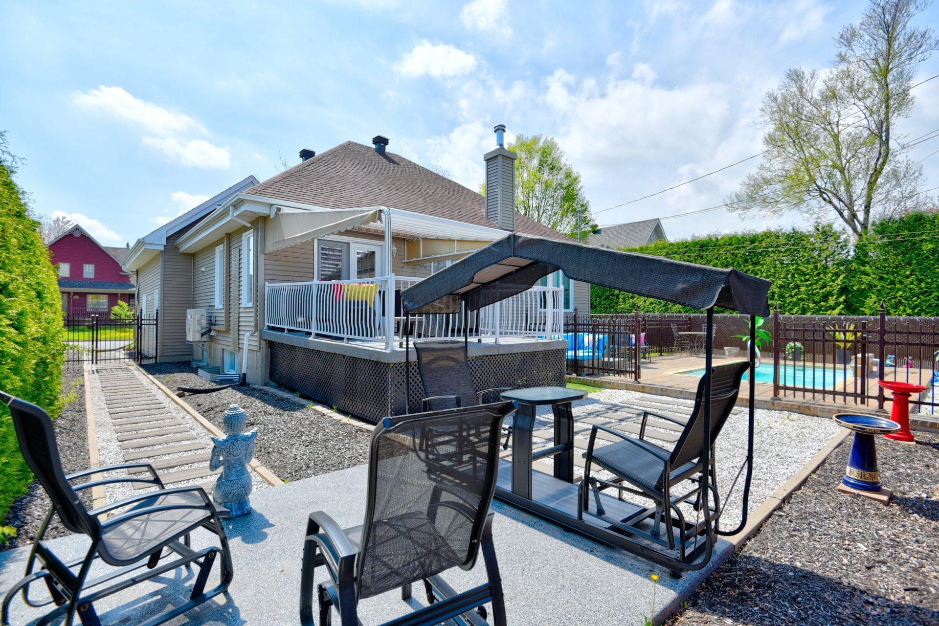 









265


Rue Grillon

,
Saint-Paul,




QC
J0K3E0

