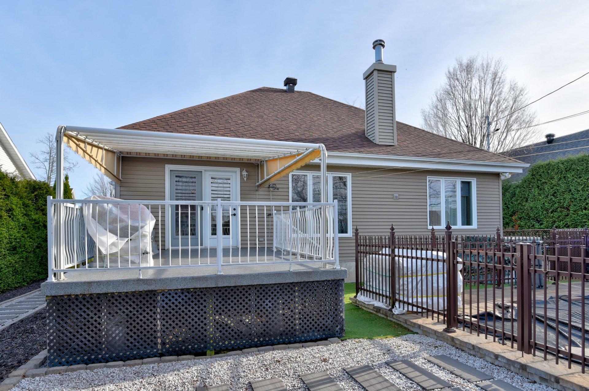 









265


Rue Grillon

,
Saint-Paul,




QC
J0K3E0

