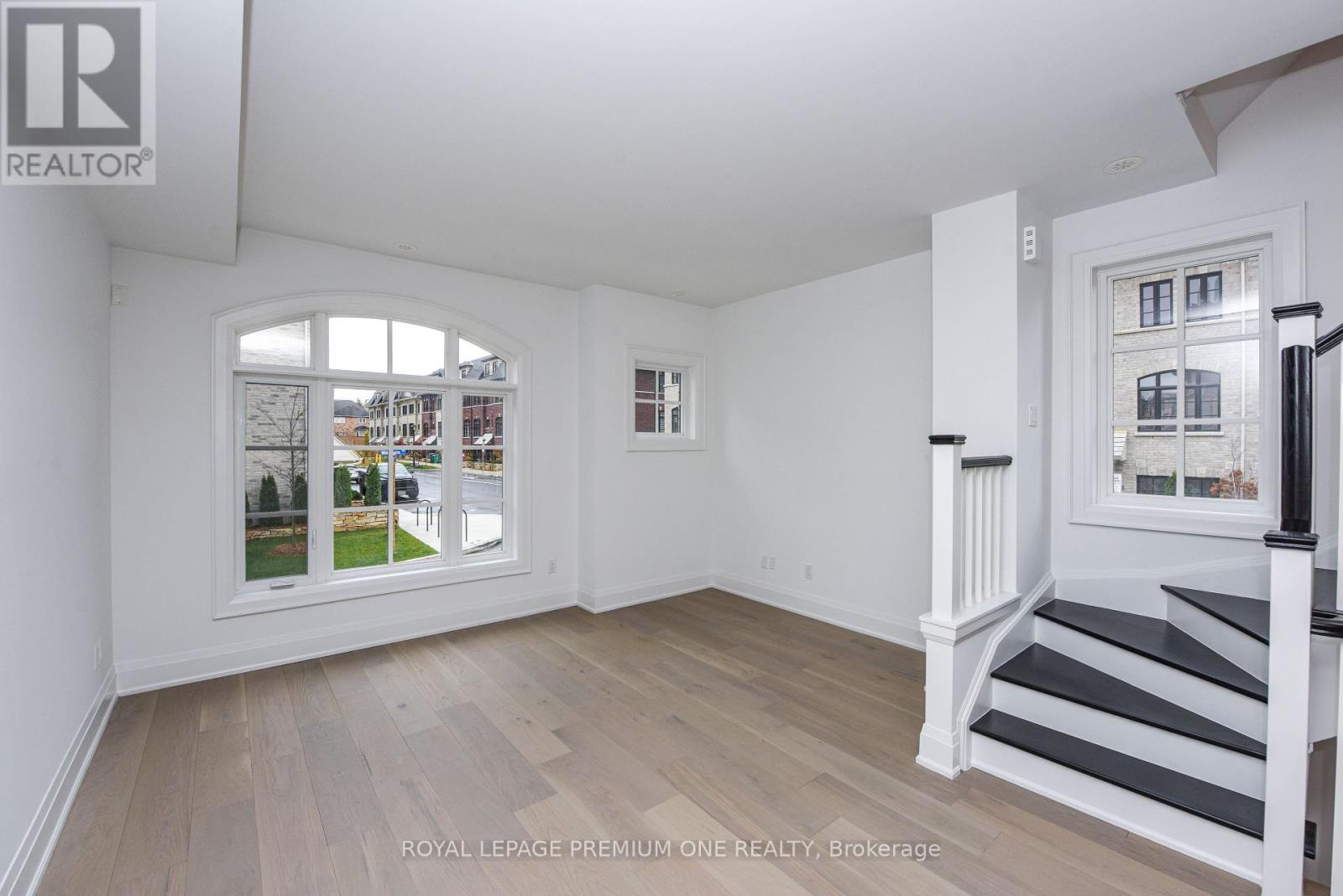












119 - 1 WASDALE ROAD

,
Mississauga,




Ontario
L5M2R2

