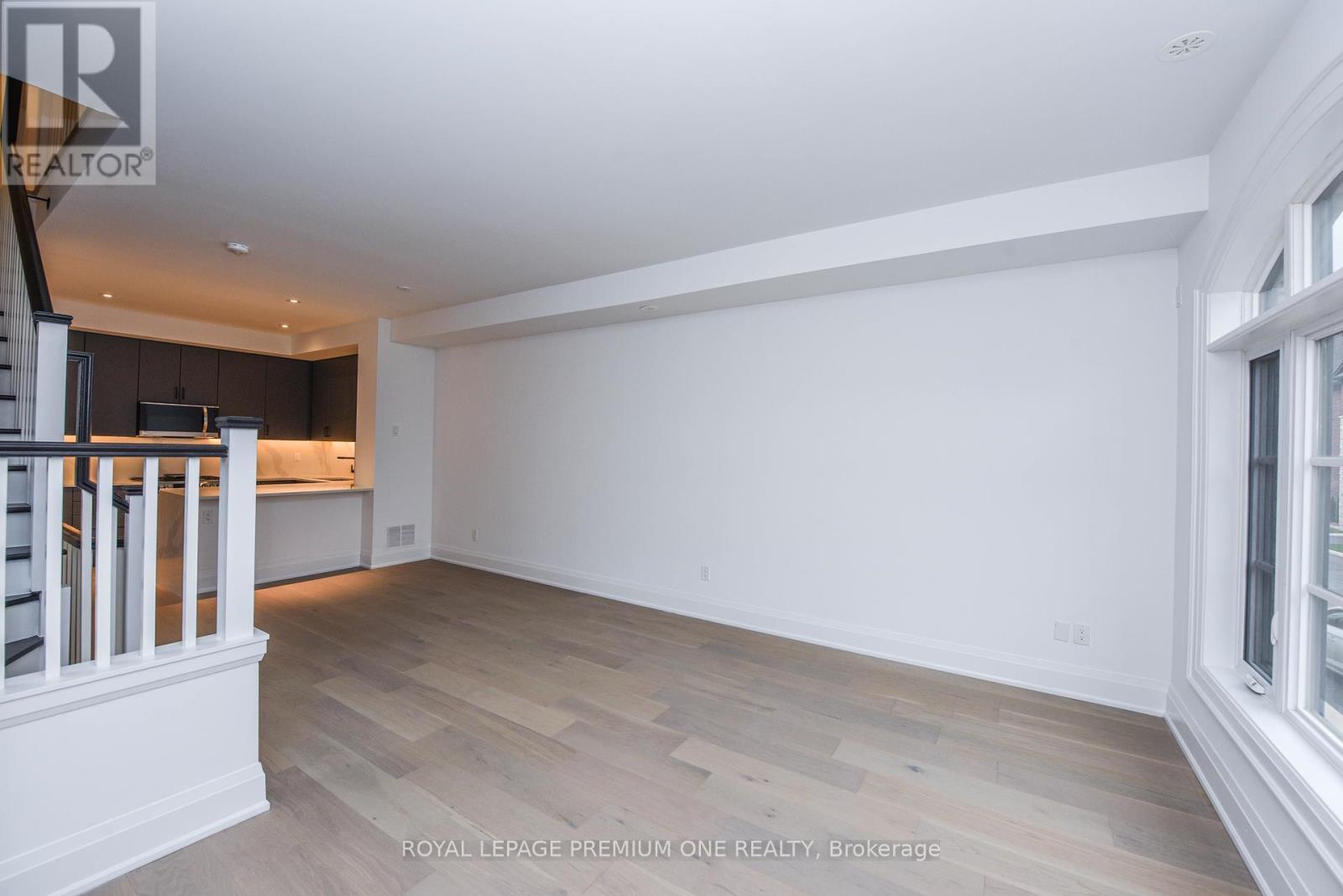 












119 - 1 WASDALE ROAD

,
Mississauga,




Ontario
L5M2R2


