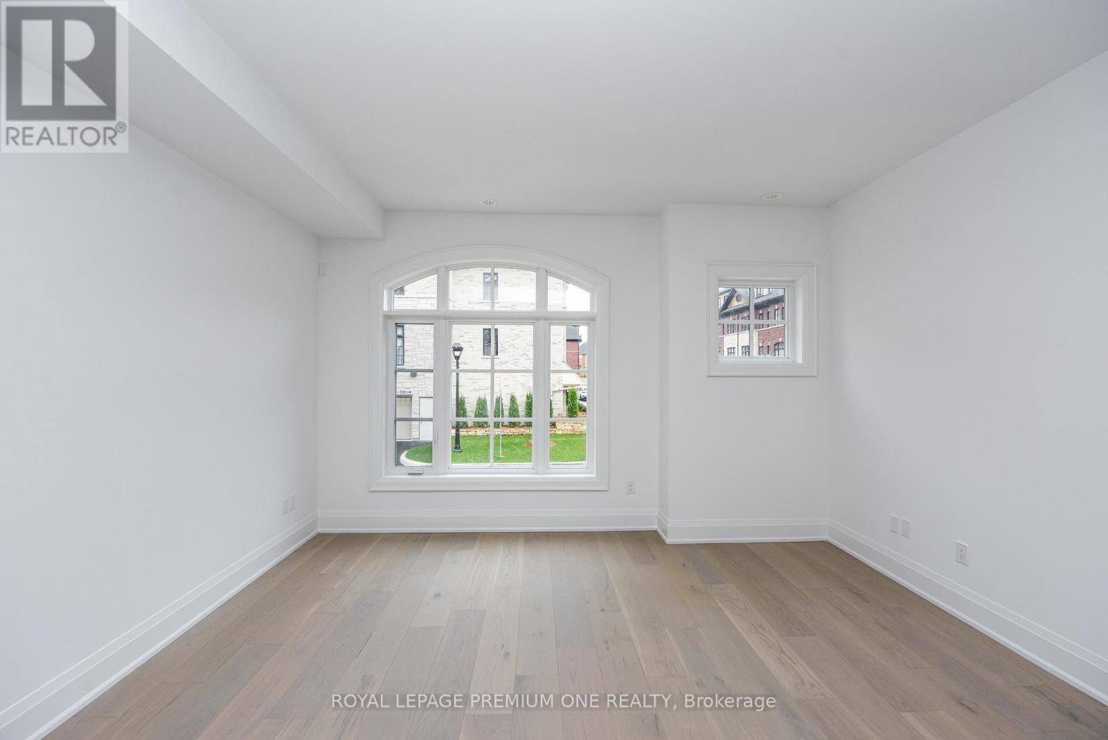 












119 - 1 WASDALE ROAD

,
Mississauga,




Ontario
L5M2R2

