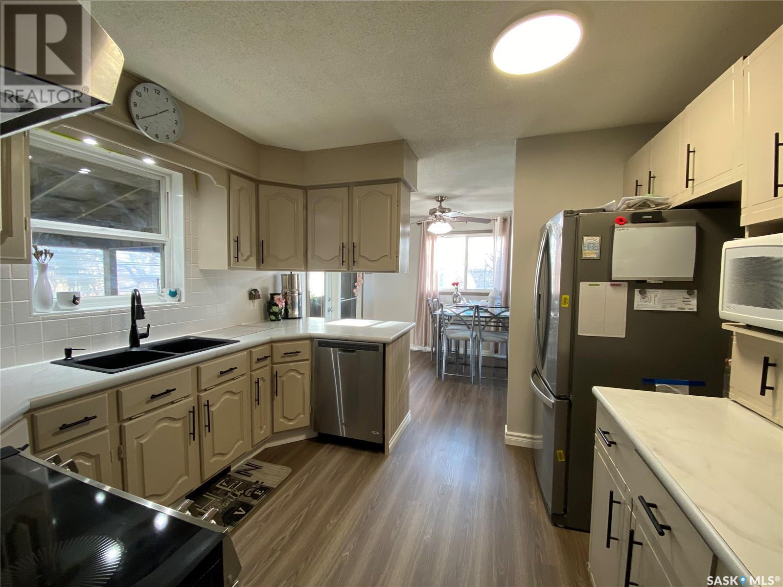 












Brock Acreage - Parcel A of SW 23-29-20 W3rd

,
Kindersley Rm No. 290,




Saskatchewan
S0L0H0

