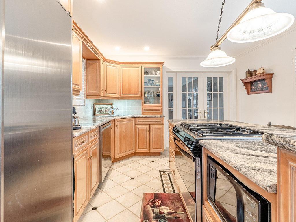 









1504


Rue du Muscadet

,
Sherbrooke (Brompton/Rock Forest/Saint-Élie/Deauville),




QC
J1N1V1

