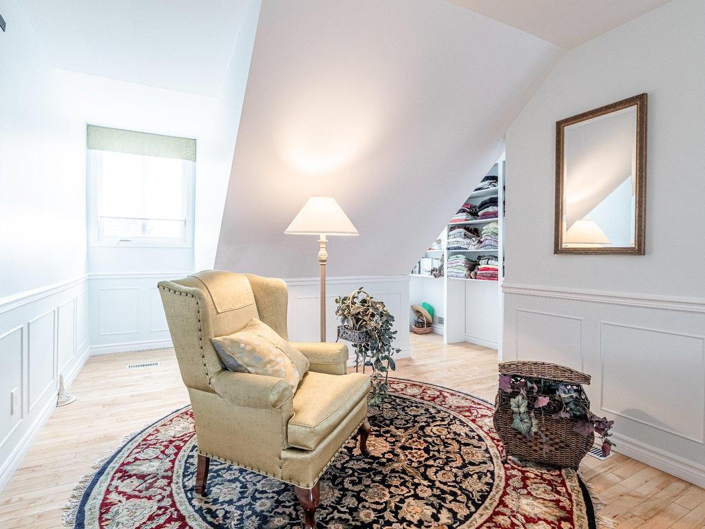 









1504


Rue du Muscadet

,
Sherbrooke (Brompton/Rock Forest/Saint-Élie/Deauville),




QC
J1N1V1


