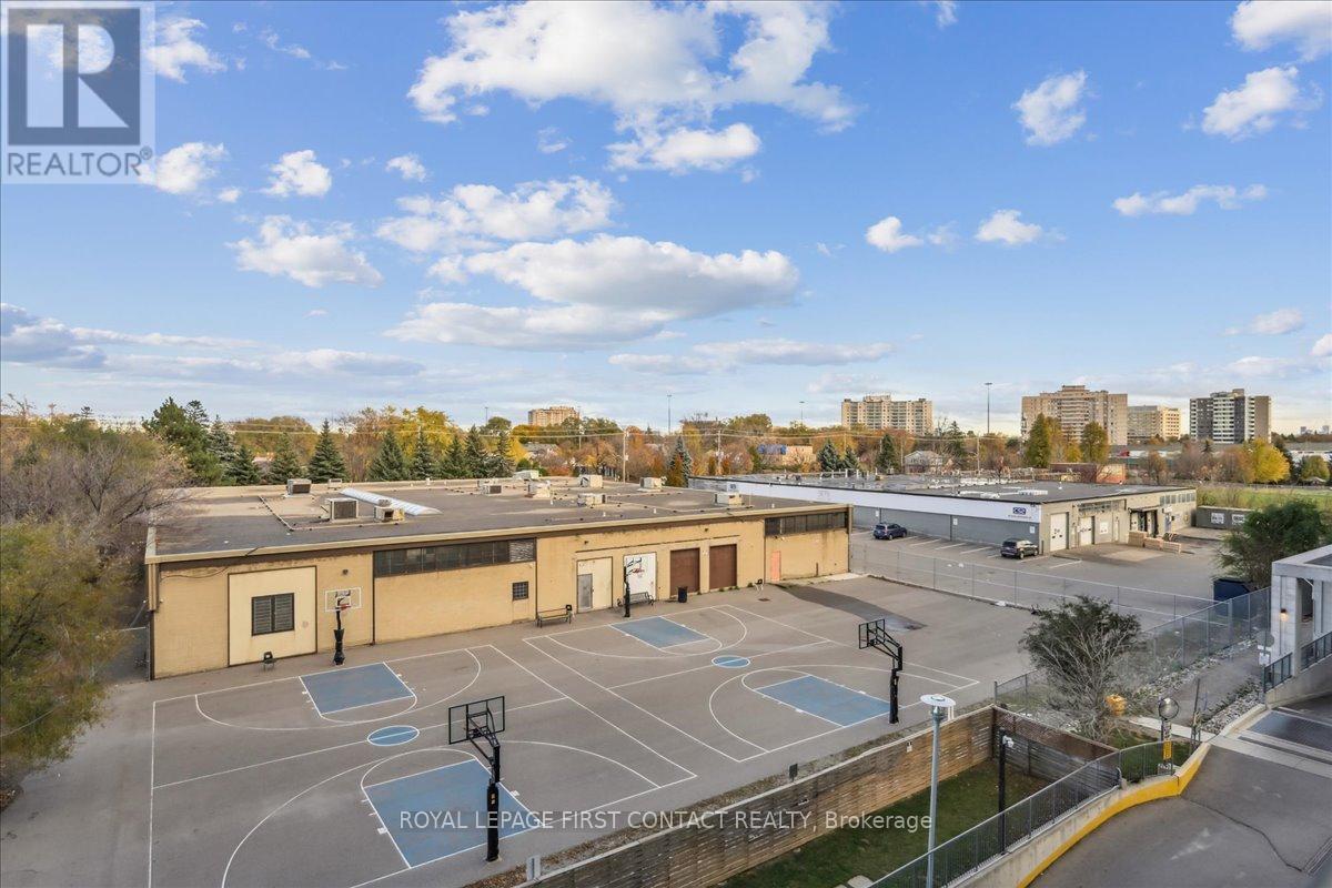 












405 - 525 WILSON AVENUE

,
Toronto,




Ontario
M3H0A7

