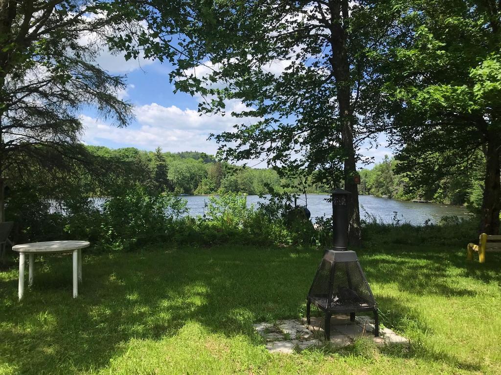 









178


Ch. du Lac-Nick

,
Bolton-Est,




QC
J0E1G0

