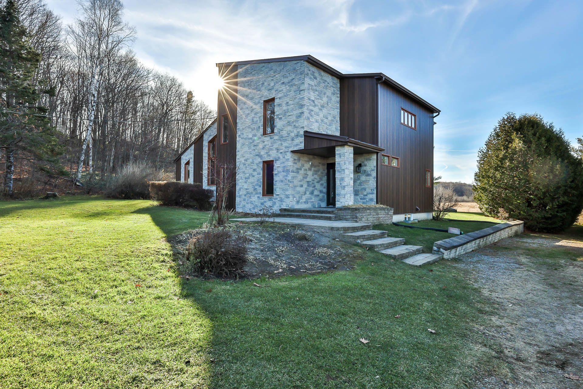 









511


Rg St-Louis

,
Saint-André-Avellin,







QC
J0V1W0

