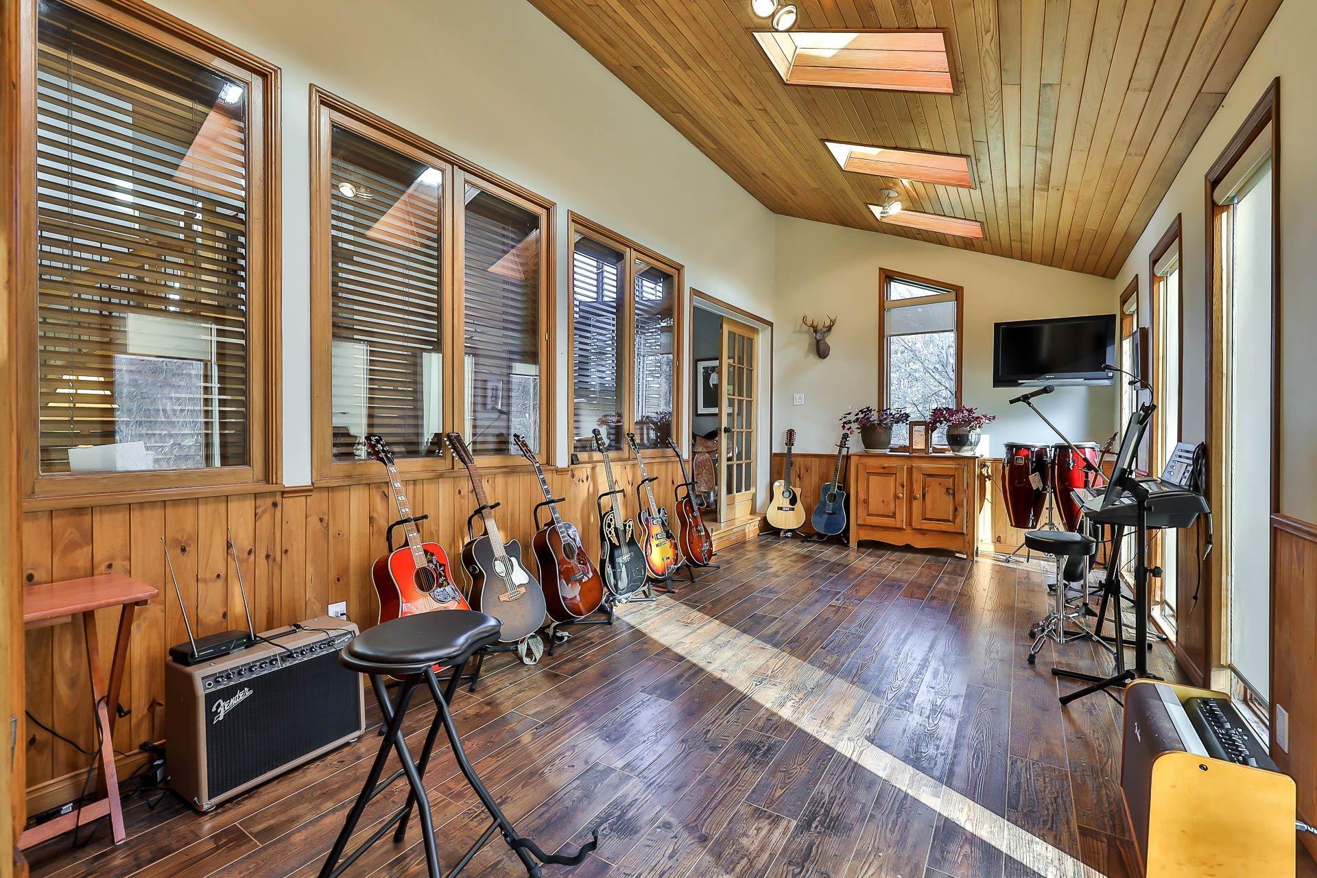 









511


Rg St-Louis

,
Saint-André-Avellin,







QC
J0V1W0

