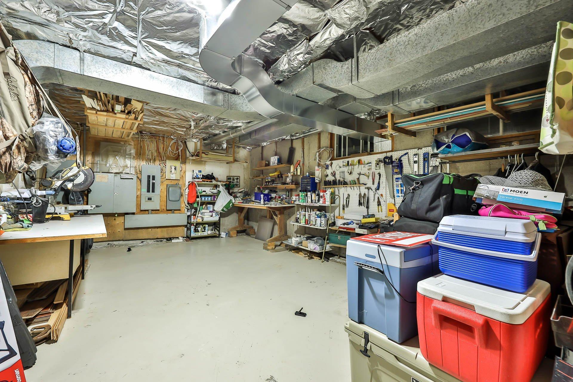 









511


Rg St-Louis

,
Saint-André-Avellin,







QC
J0V1W0

