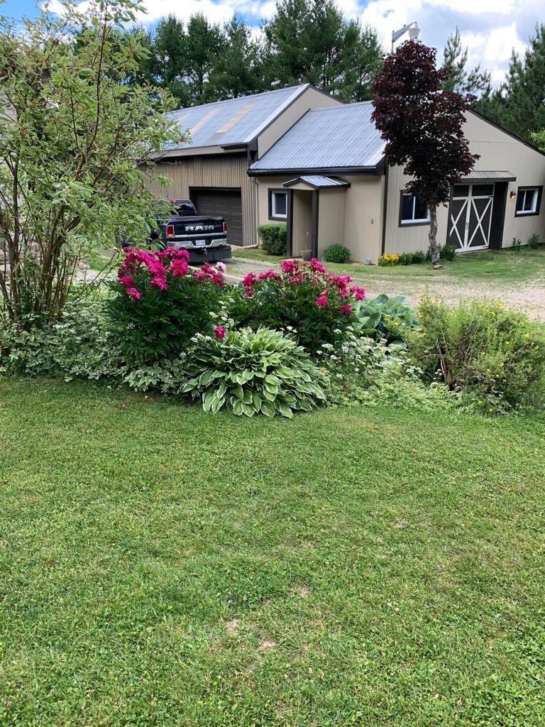 









511


Rg St-Louis

,
Saint-André-Avellin,







QC
J0V1W0

