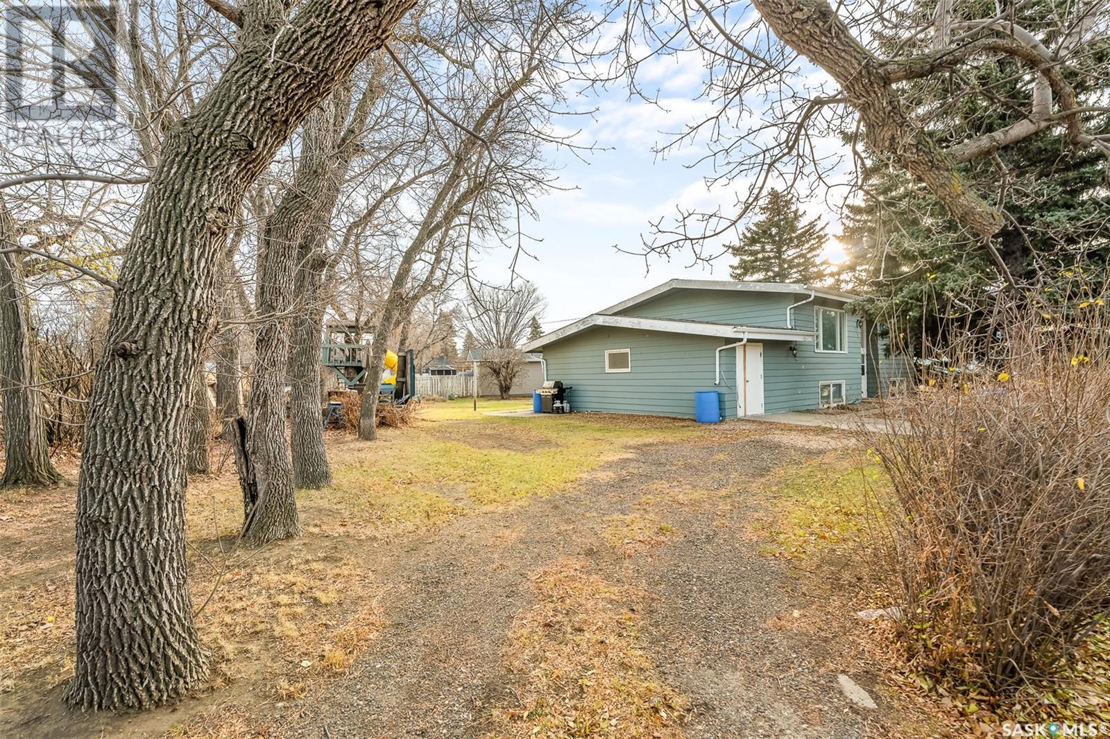 












315 Birch STREET

,
Caronport,




Saskatchewan
S0H0S0

