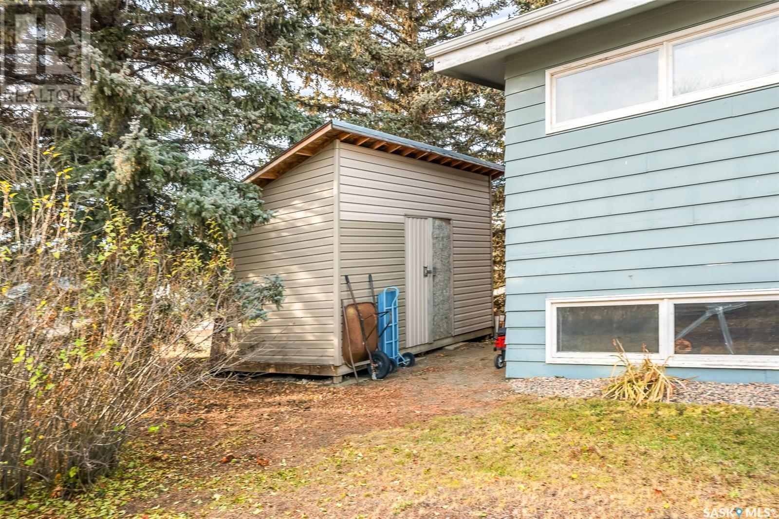 












315 Birch STREET

,
Caronport,




Saskatchewan
S0H0S0

