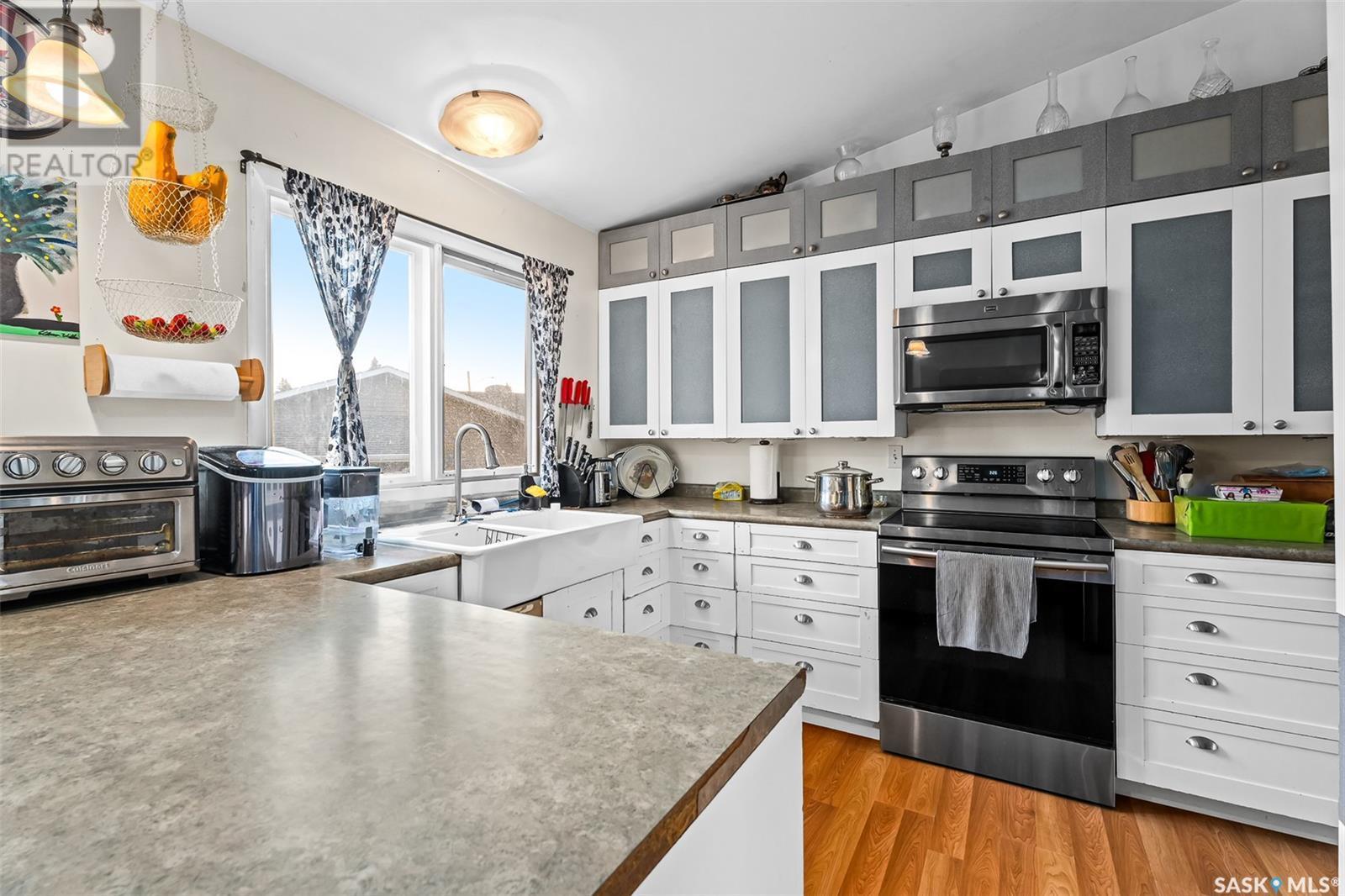 












315 Birch STREET

,
Caronport,




Saskatchewan
S0H0S0

