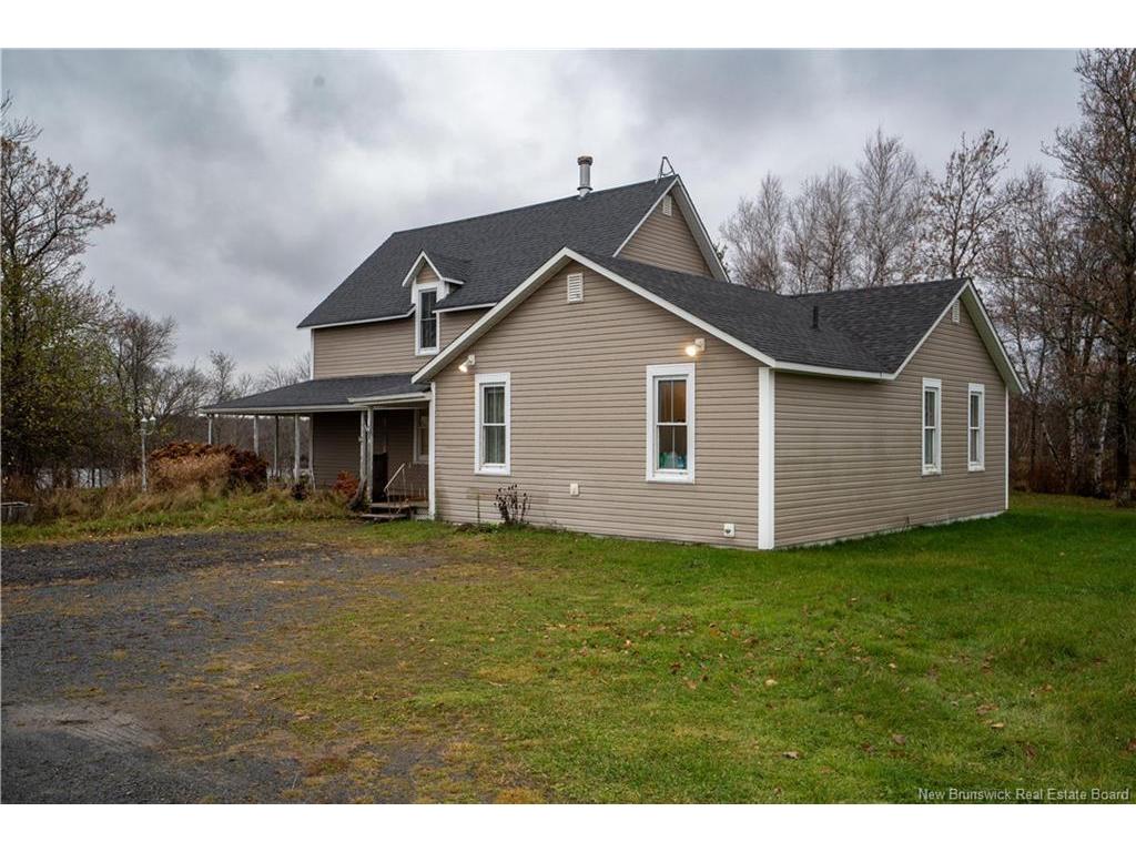 









28


Chapman

RD,
Newcastle Creek,




NB
E4B 2L6


