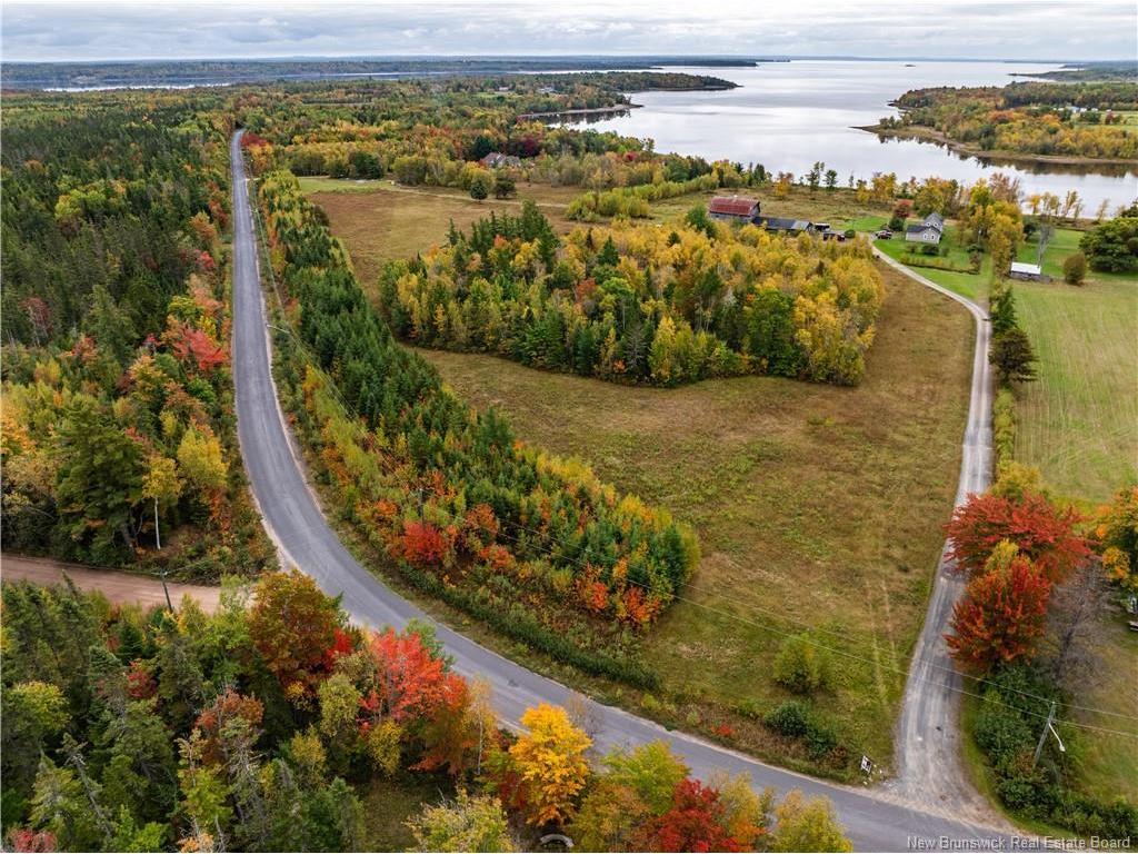 









28


Chapman

RD,
Newcastle Creek,




NB
E4B 2L6

