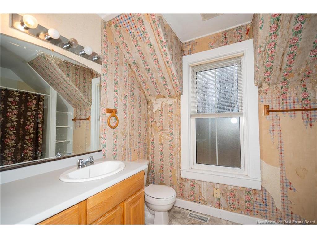 









28


Chapman

RD,
Newcastle Creek,




NB
E4B 2L6


