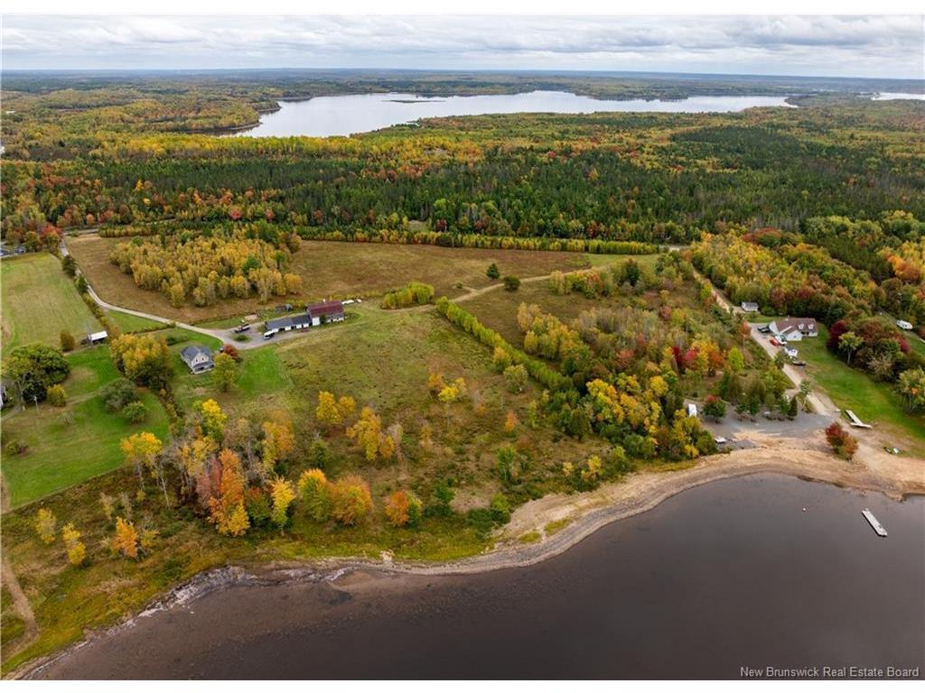 









28


Chapman

RD,
Newcastle Creek,




NB
E4B 2L6

