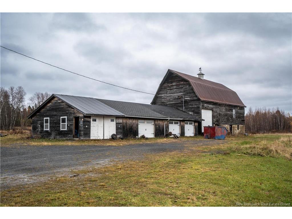 









28


Chapman

RD,
Newcastle Creek,




NB
E4B 2L6

