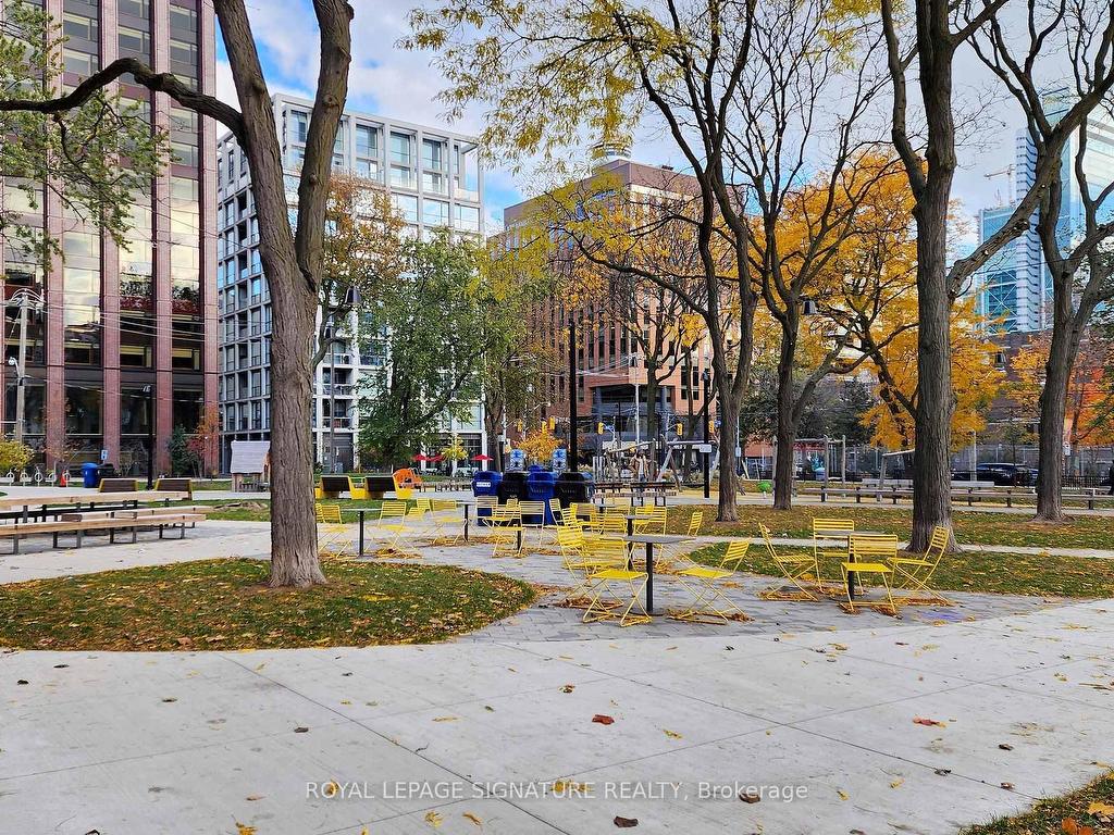 









505


Richmond

Street West, 1201,
Toronto,




ON
M5V 0P4

