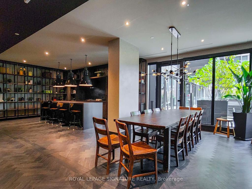 









505


Richmond

Street West, 1201,
Toronto,




ON
M5V 0P4

