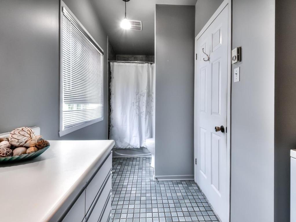 









10


Mtée Robert

,
Saint-Basile-le-Grand,




QC
J3N1L7

