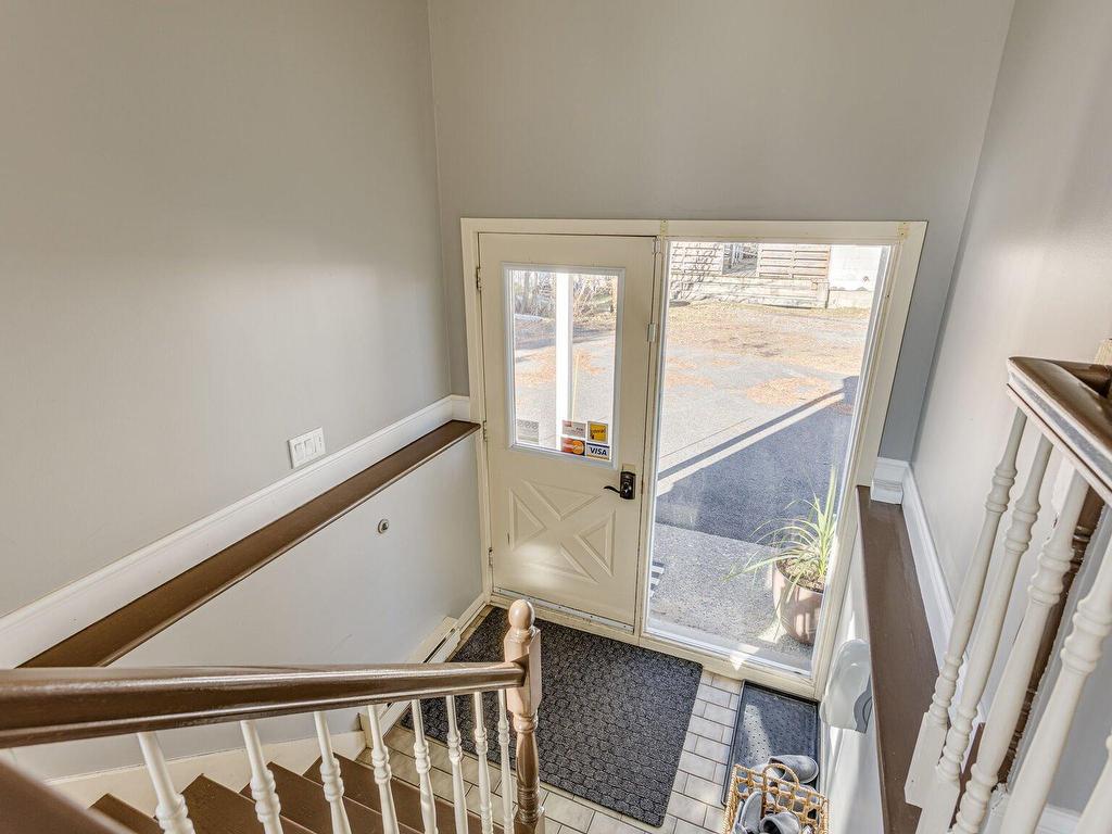 









10


Mtée Robert

,
Saint-Basile-le-Grand,




QC
J3N1L7

