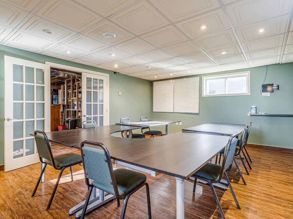 









10


Mtée Robert

,
Saint-Basile-le-Grand,




QC
J3N1L7

