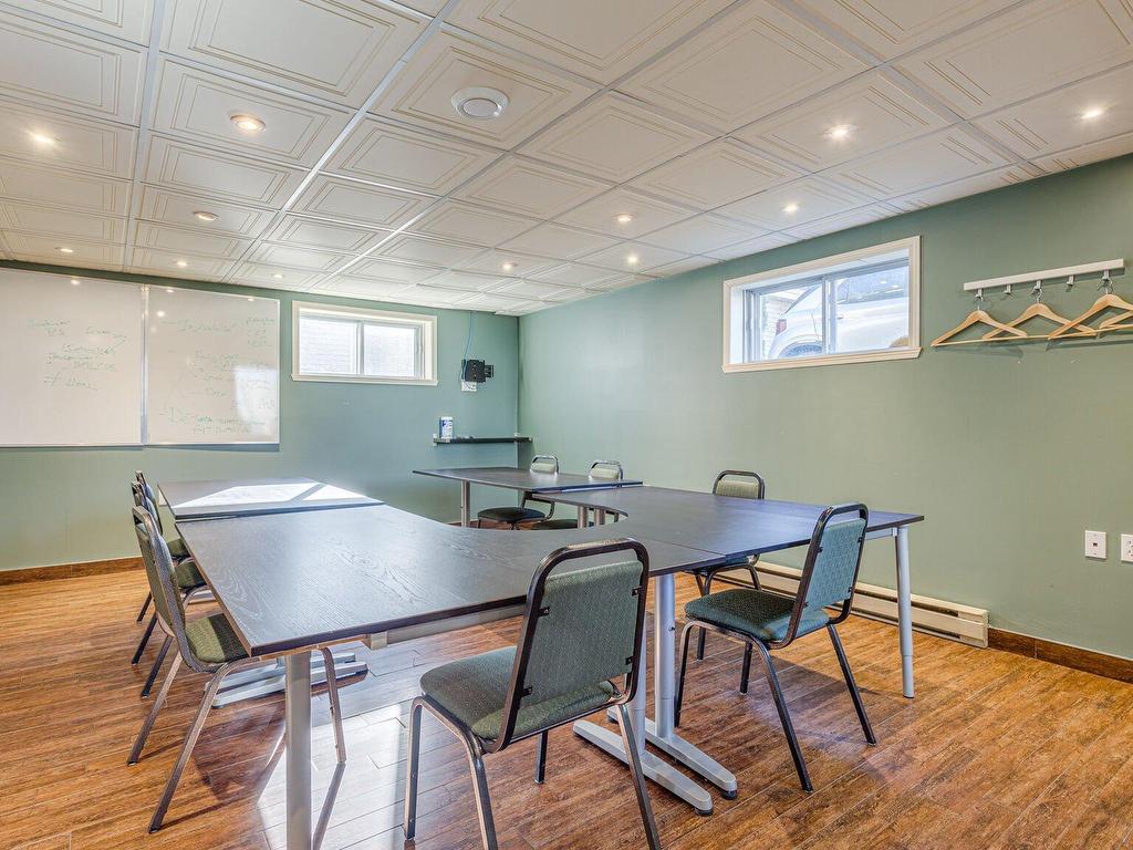 









10


Mtée Robert

,
Saint-Basile-le-Grand,




QC
J3N1L7

