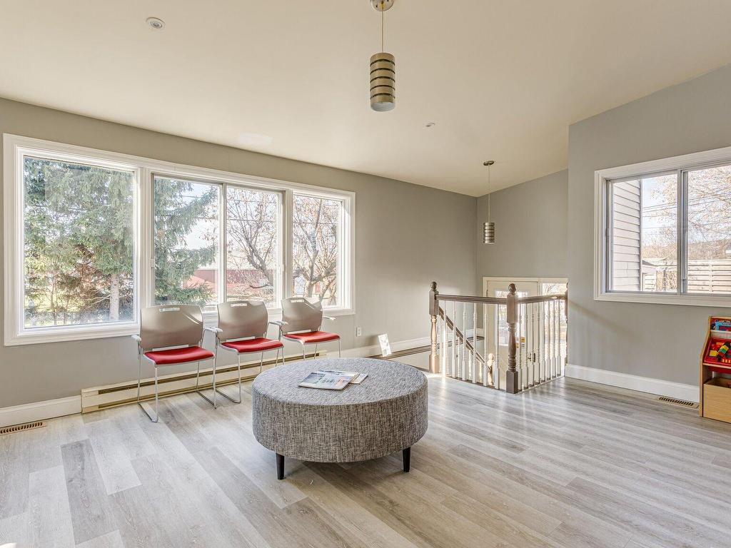 









10


Mtée Robert

,
Saint-Basile-le-Grand,




QC
J3N1L7

