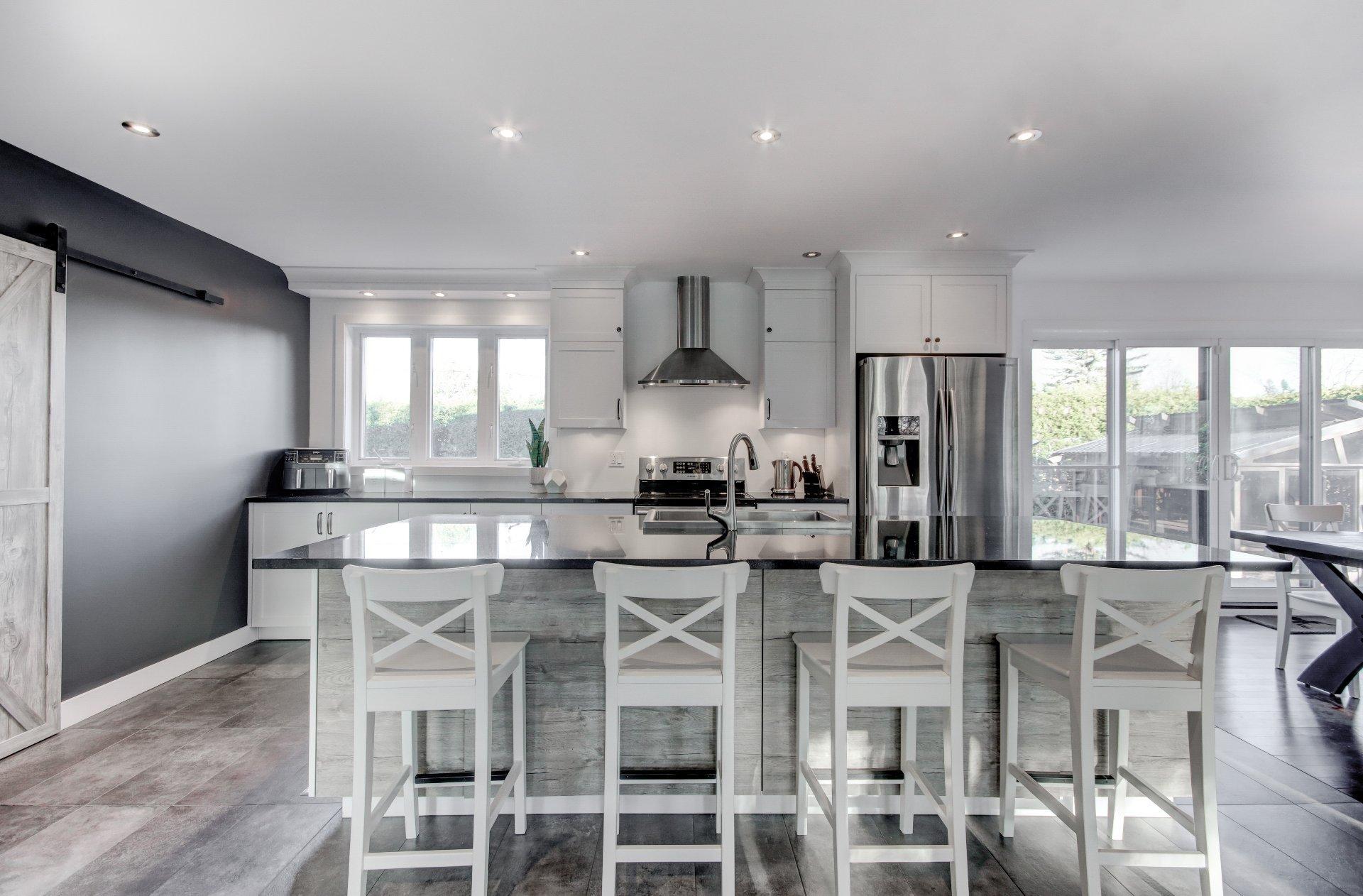 









1160


Rue De Bougainville

,
Saint-Bruno-de-Montarville,




QC
J3V3E7

