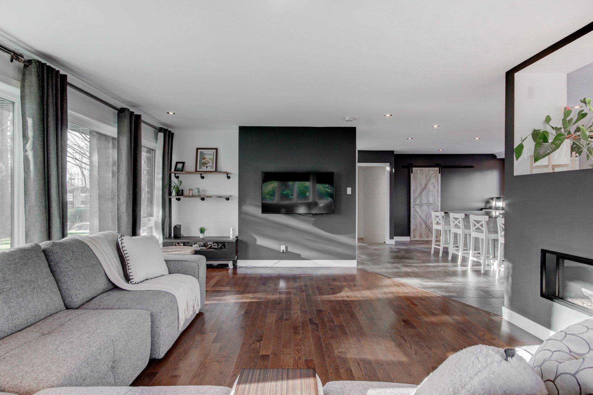 









1160


Rue De Bougainville

,
Saint-Bruno-de-Montarville,




QC
J3V3E7

