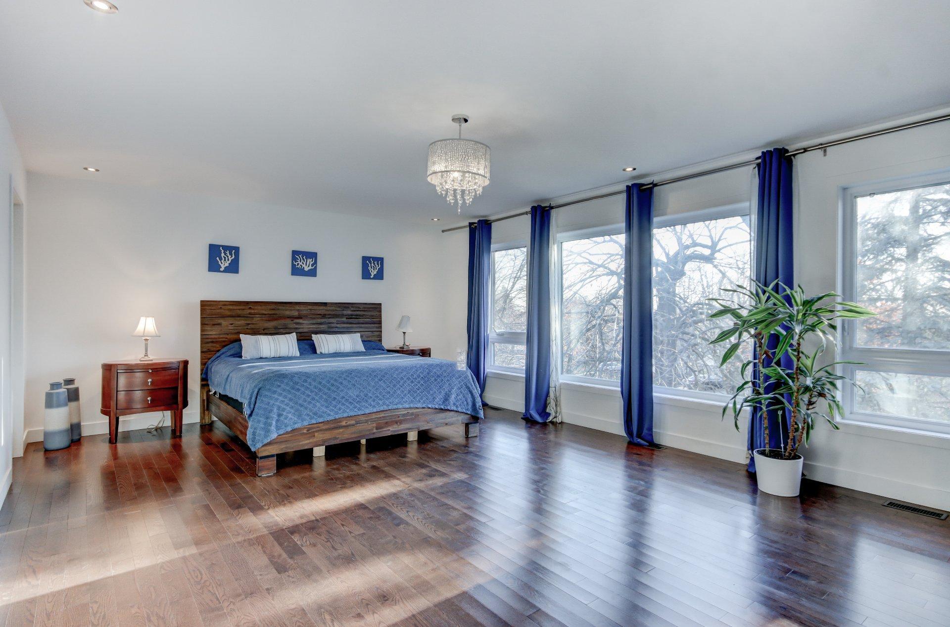 









1160


Rue De Bougainville

,
Saint-Bruno-de-Montarville,




QC
J3V3E7

