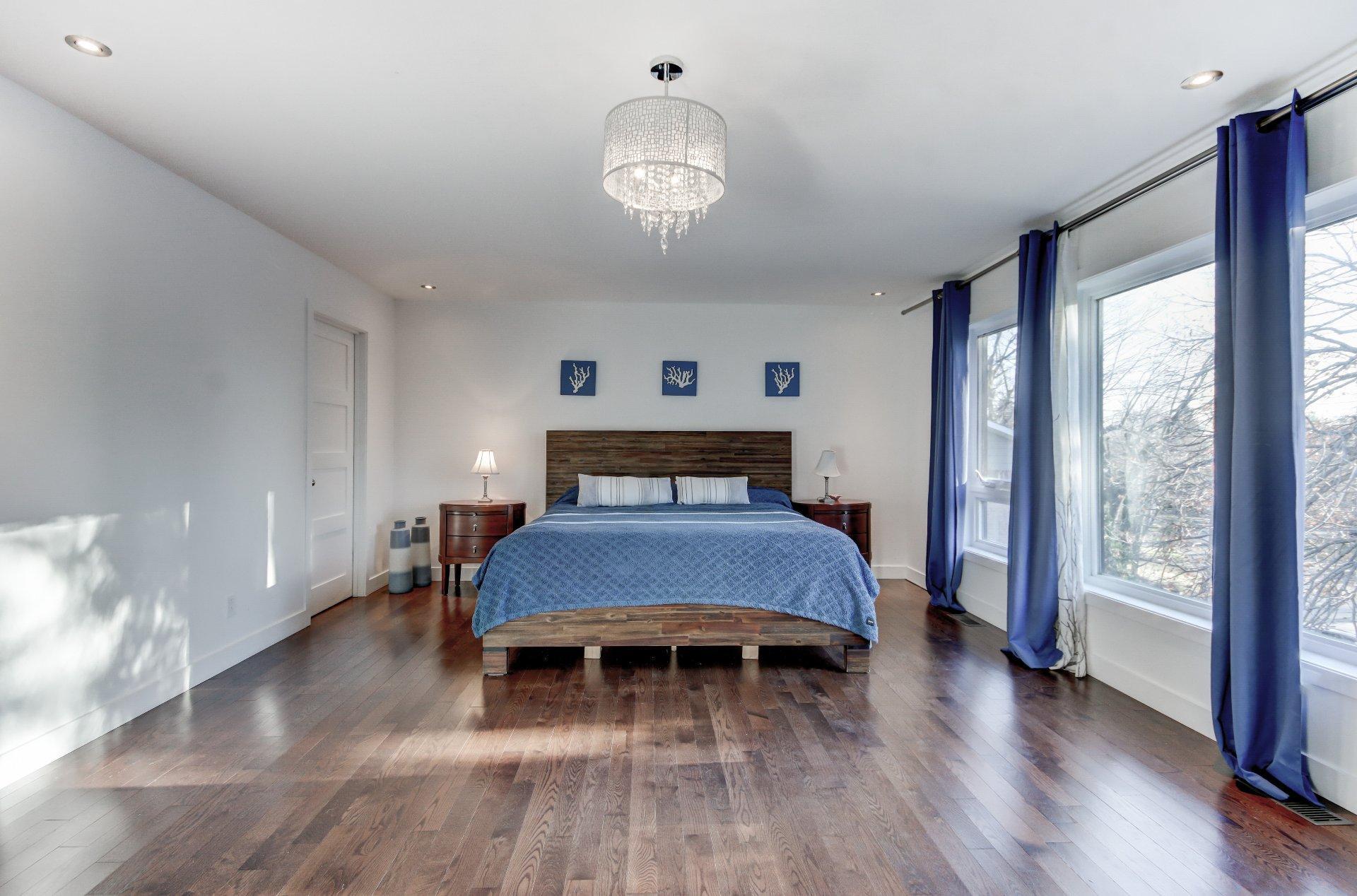 









1160


Rue De Bougainville

,
Saint-Bruno-de-Montarville,




QC
J3V3E7

