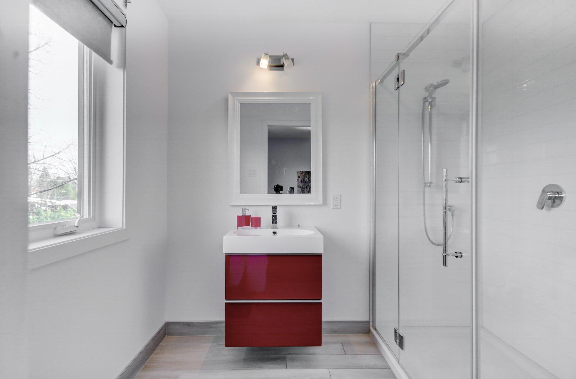 









1160


Rue De Bougainville

,
Saint-Bruno-de-Montarville,




QC
J3V3E7

