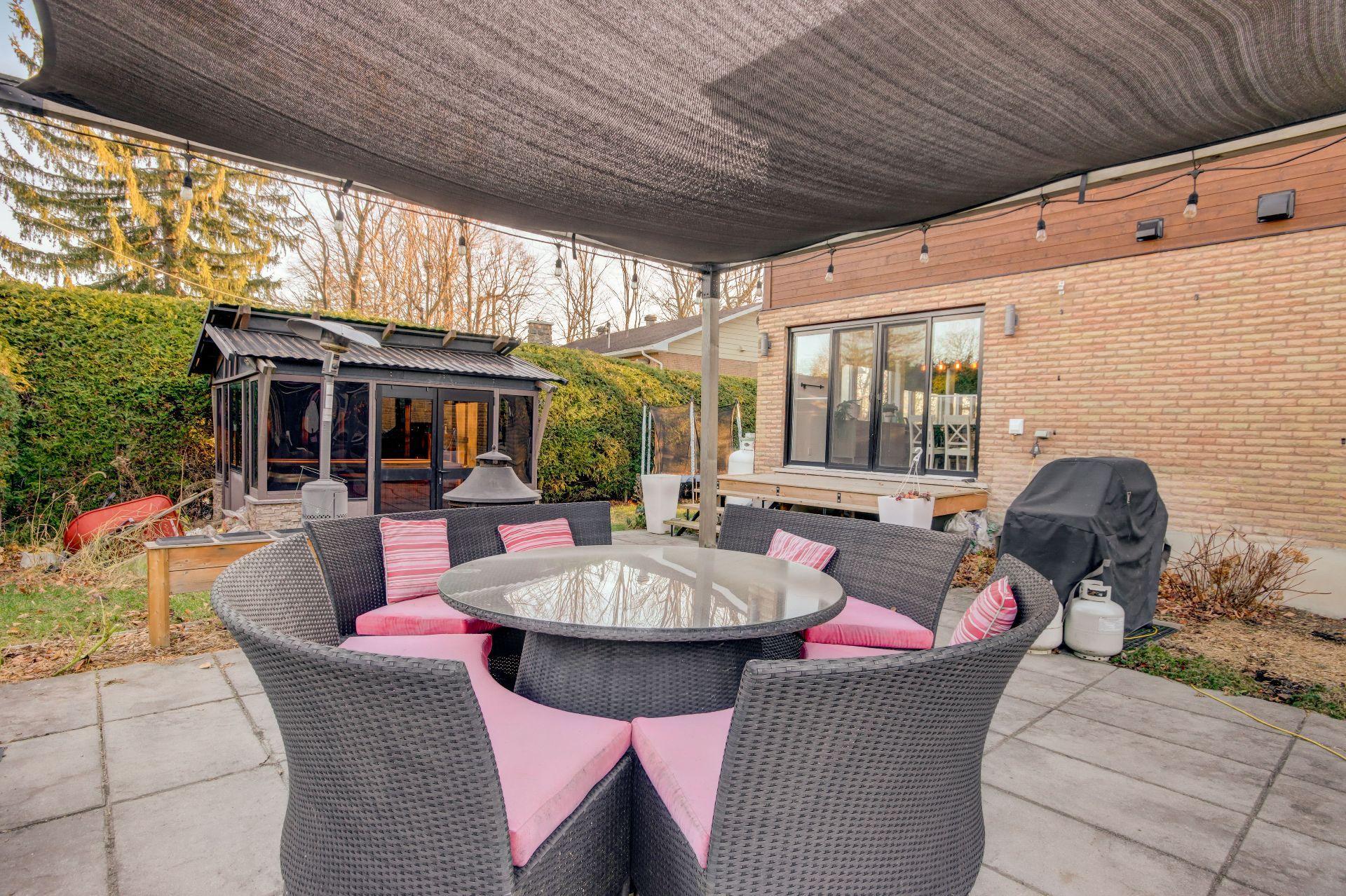 









1160


Rue De Bougainville

,
Saint-Bruno-de-Montarville,




QC
J3V3E7

