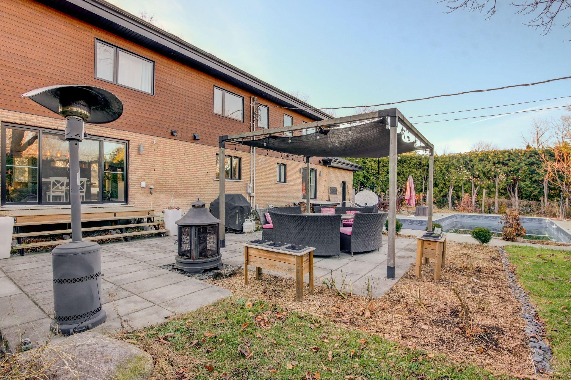 









1160


Rue De Bougainville

,
Saint-Bruno-de-Montarville,




QC
J3V3E7

