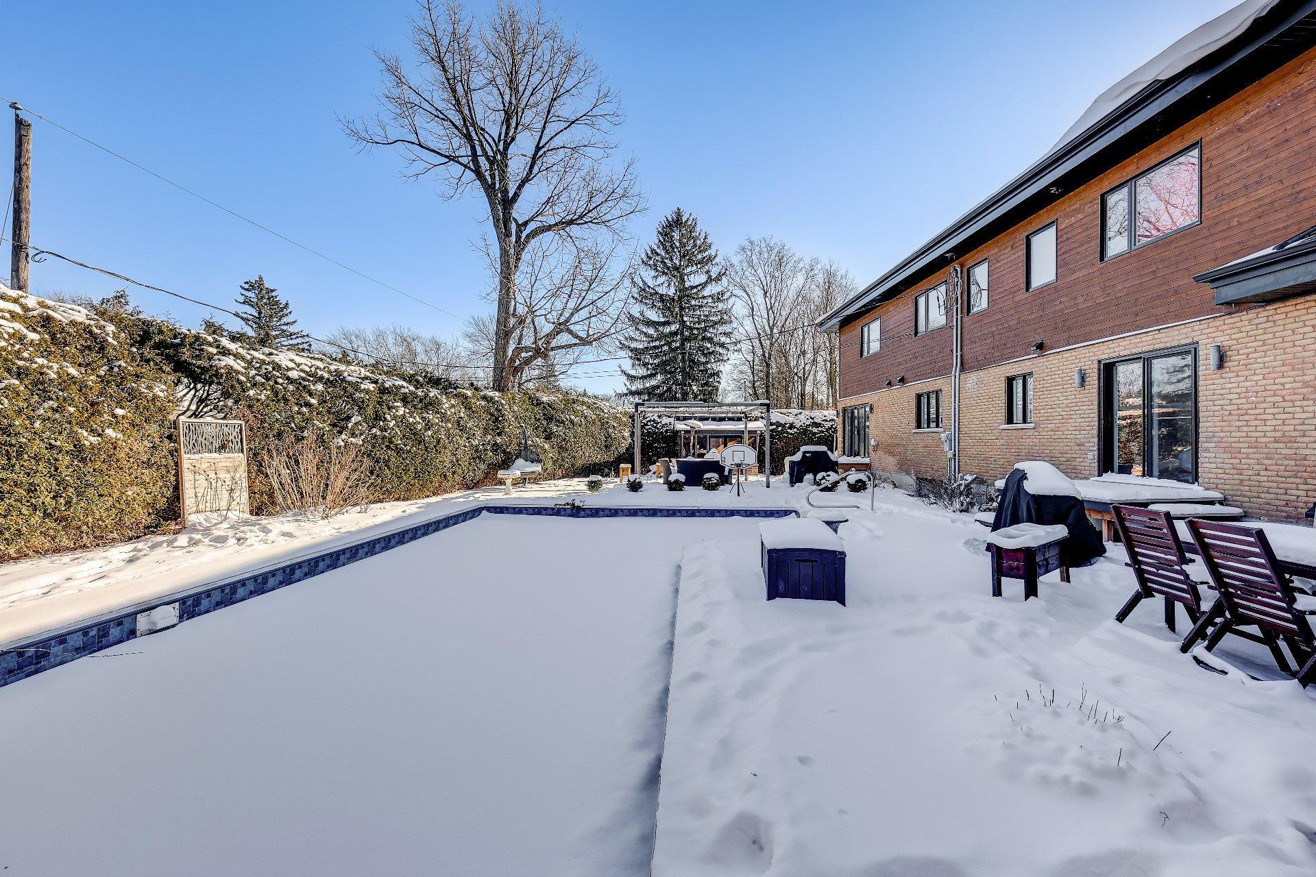 









1160


Rue De Bougainville

,
Saint-Bruno-de-Montarville,




QC
J3V3E7

