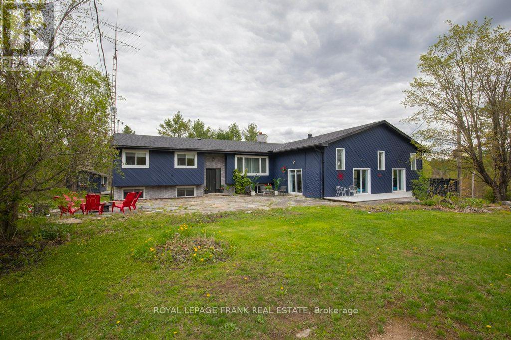












4053 COUNTY RD 36

,
Trent Lakes,




Ontario
K0L1J0

