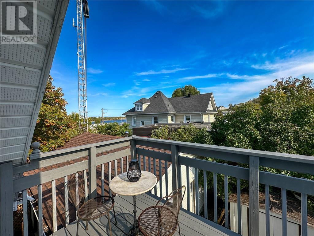 












10 Campbell Street E

,
Little Current,




Ontario
P0P1K0

