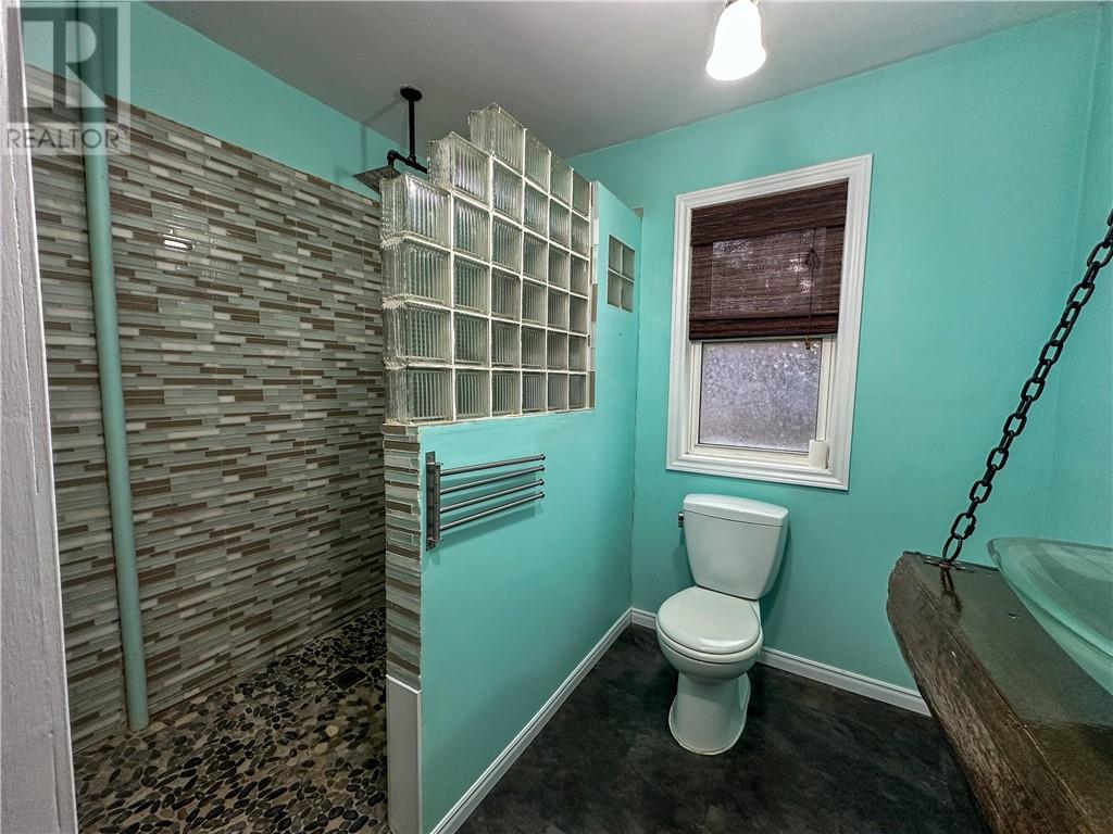 












10 Campbell Street E

,
Little Current,




Ontario
P0P1K0

