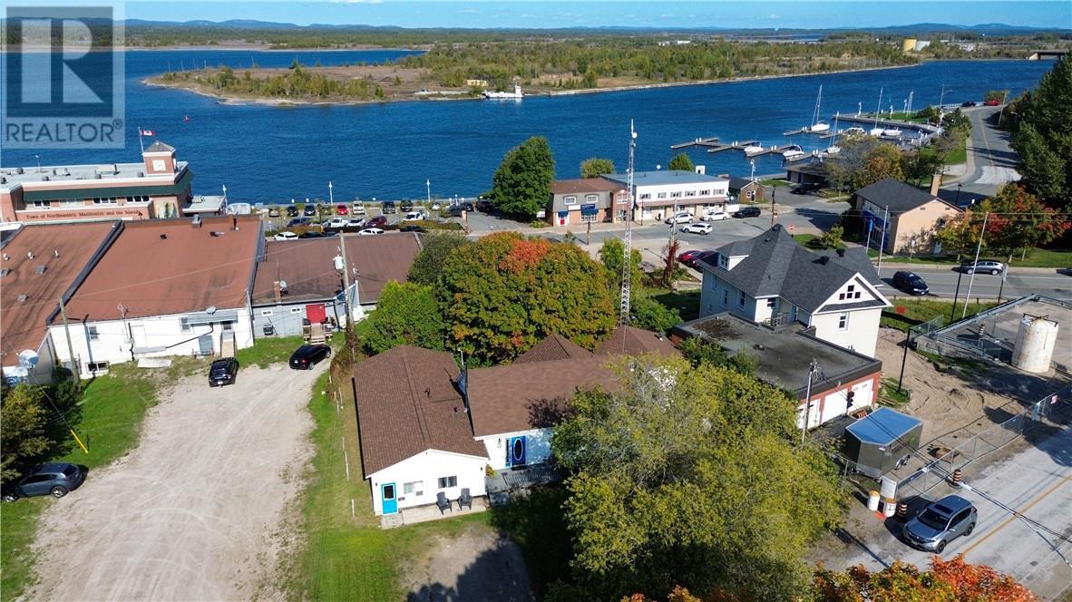 












10 Campbell Street E

,
Little Current,




Ontario
P0P1K0

