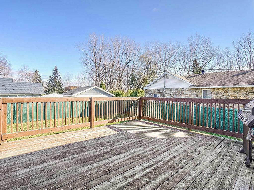 









89


31e Avenue

,
Saint-Eustache,




QC
J7P2X3

