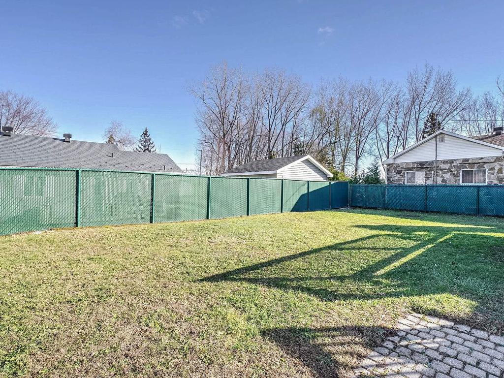 









89


31e Avenue

,
Saint-Eustache,




QC
J7P2X3

