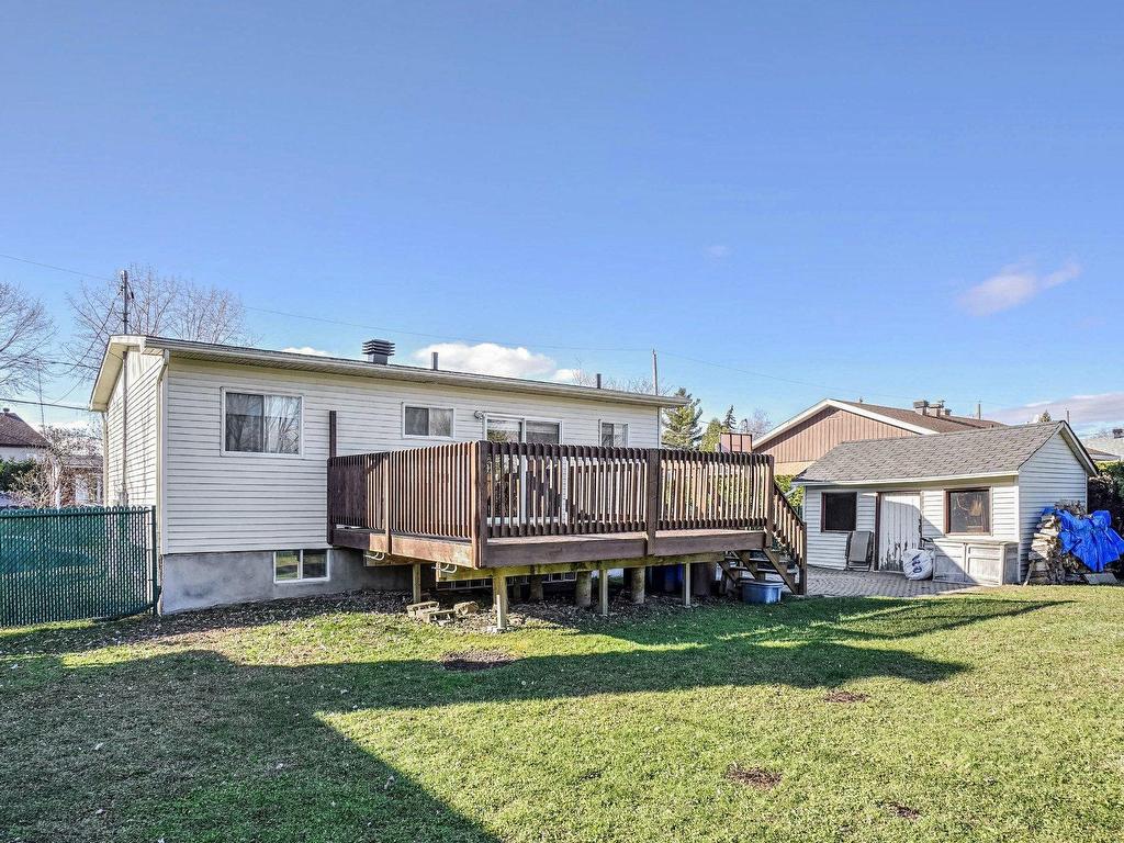 









89


31e Avenue

,
Saint-Eustache,




QC
J7P2X3

